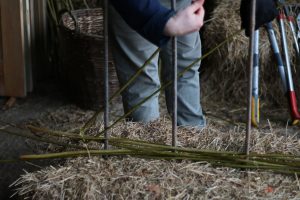 Tying in the ends